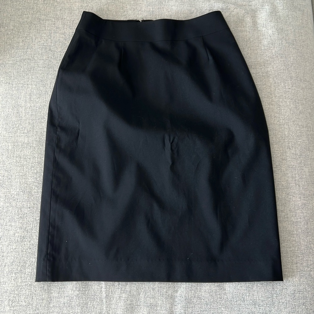 Uniqlo black pencil skirt size 2